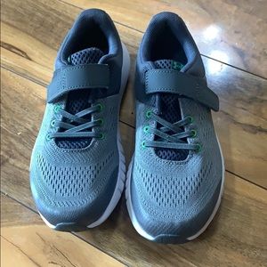 Boys under armour shoes